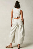 Wide Leg Jeans with Pockets 