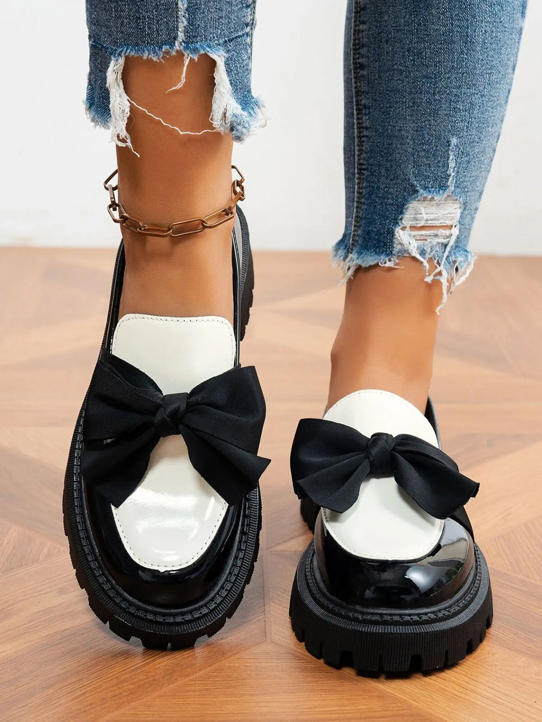 Bow Round Toe Block Heels Loafers 