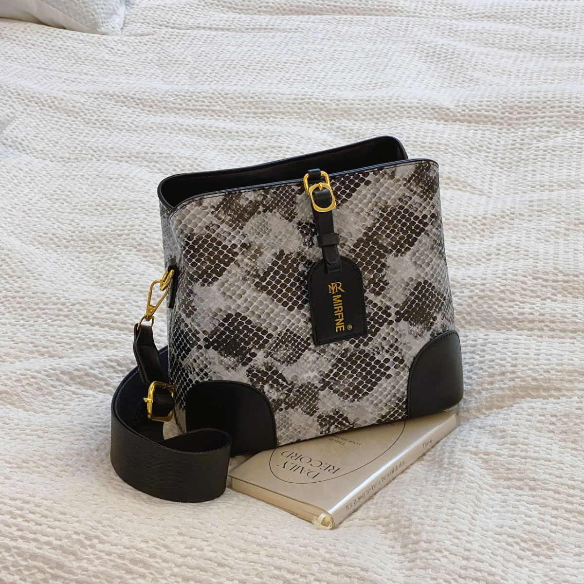 PU Leather Snakeskin Print Crossbody Bag 