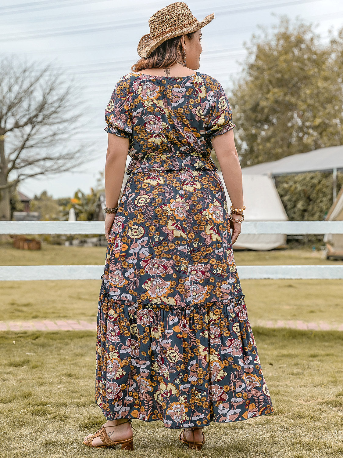 Plus Size Tie Neck Short Sleeve Top and Skirt Set 