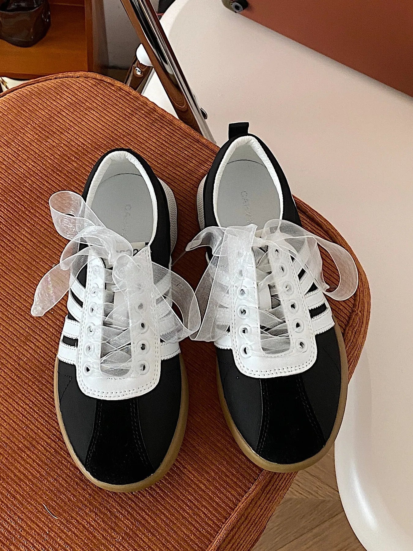 Striped Lace Up Sneakers 