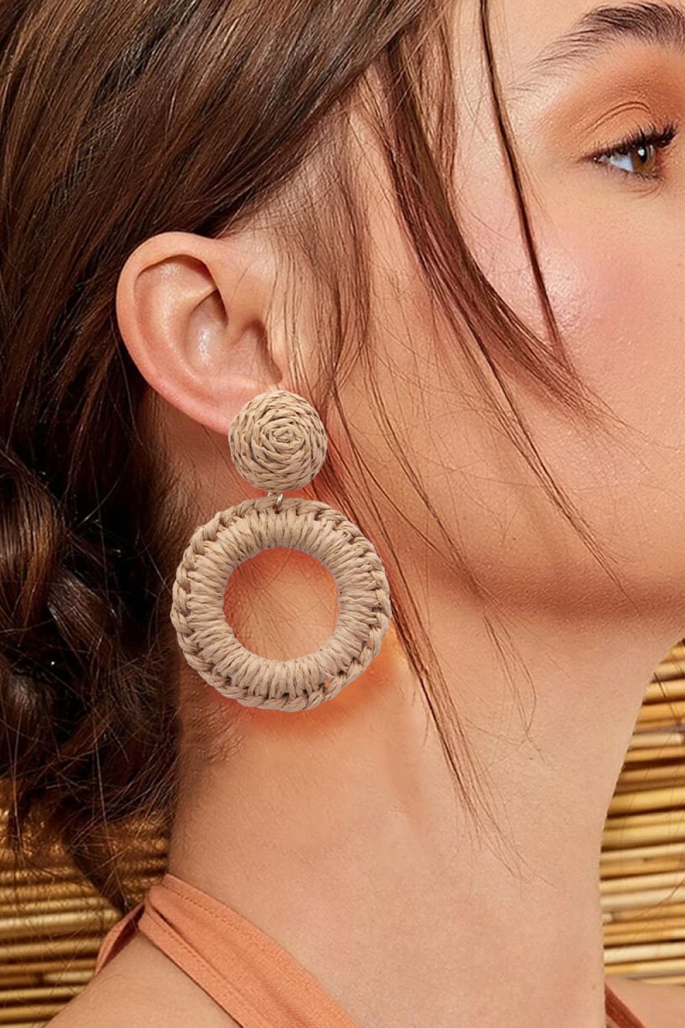 Round Shape Raffia Grass Dangle Earrings 