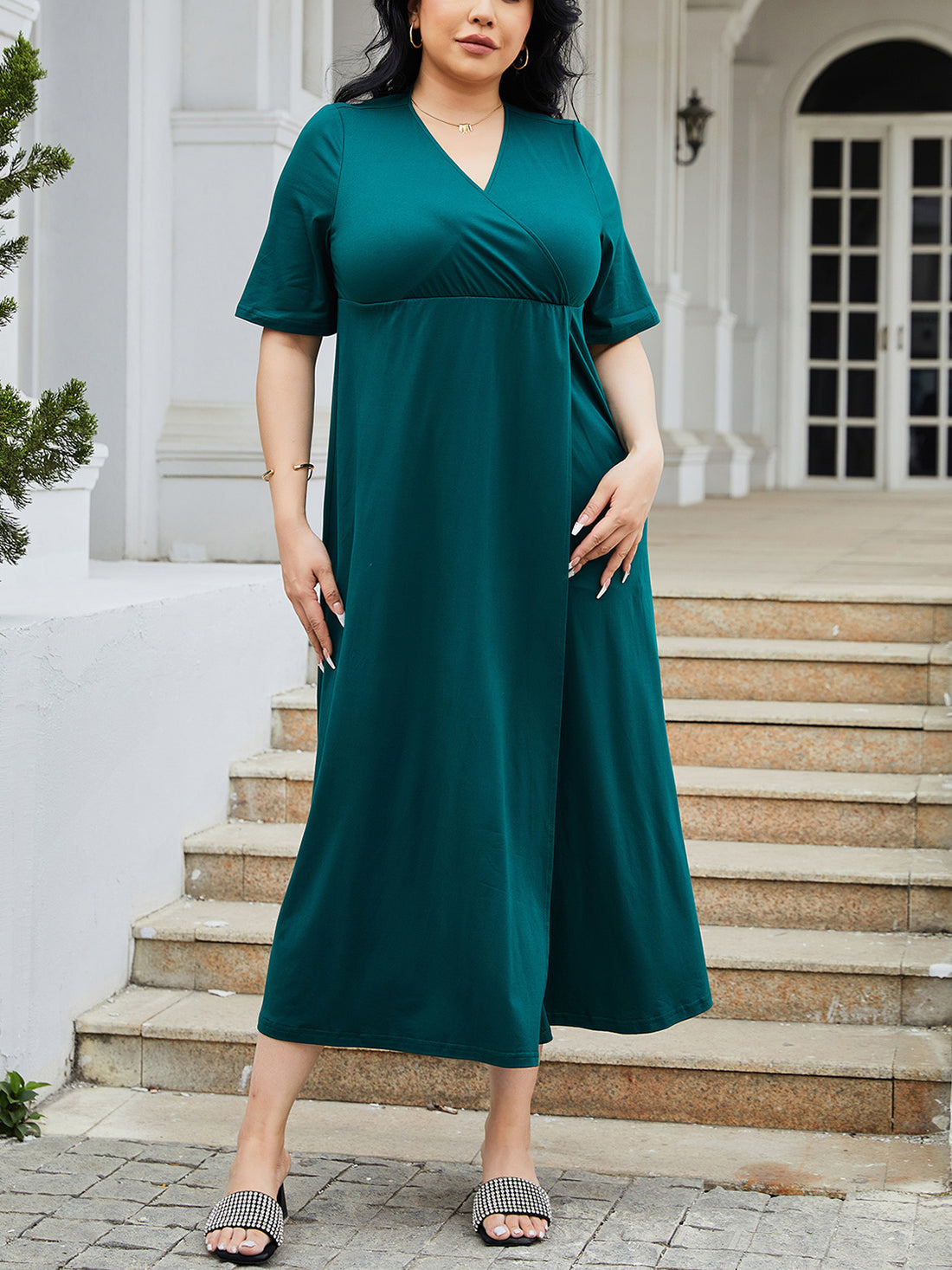 Plus Size Slit Surplice Short Sleeve Midi Dress 