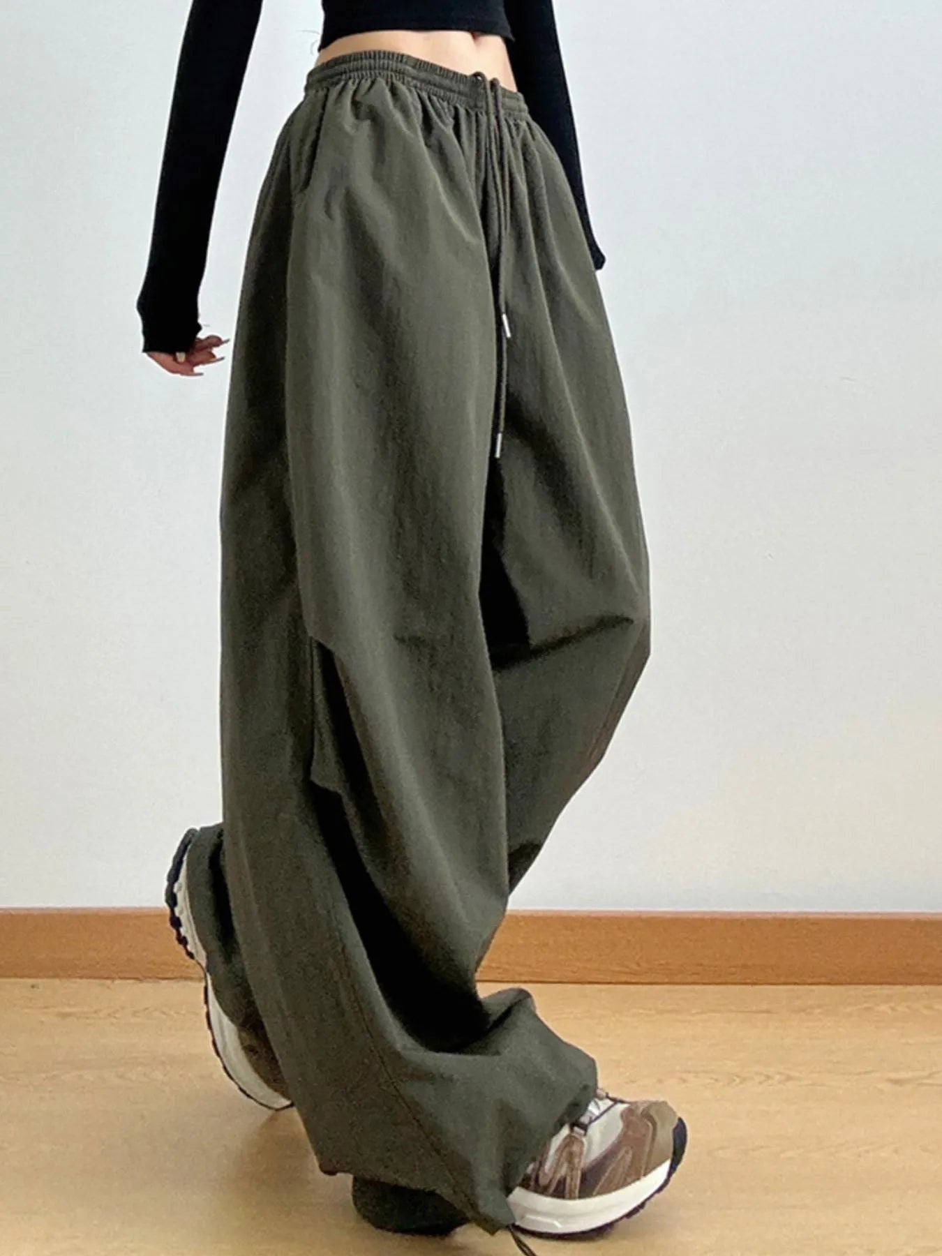 Drawstring Wide Leg Cargo Pants 