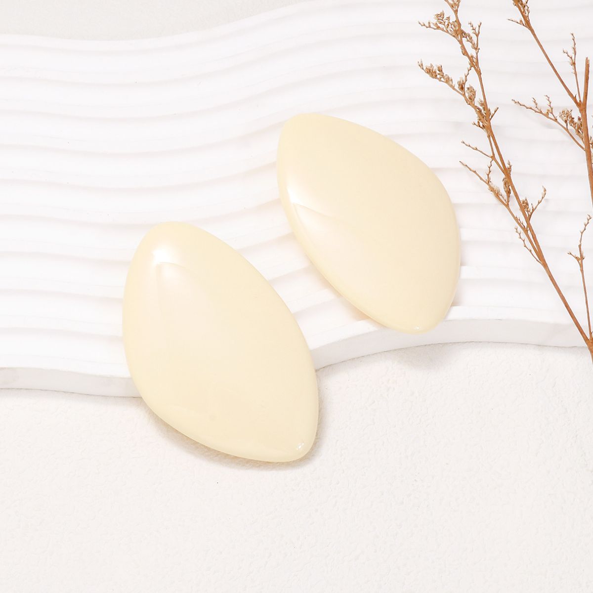 Alloy & Resinous Geometric Earrings 