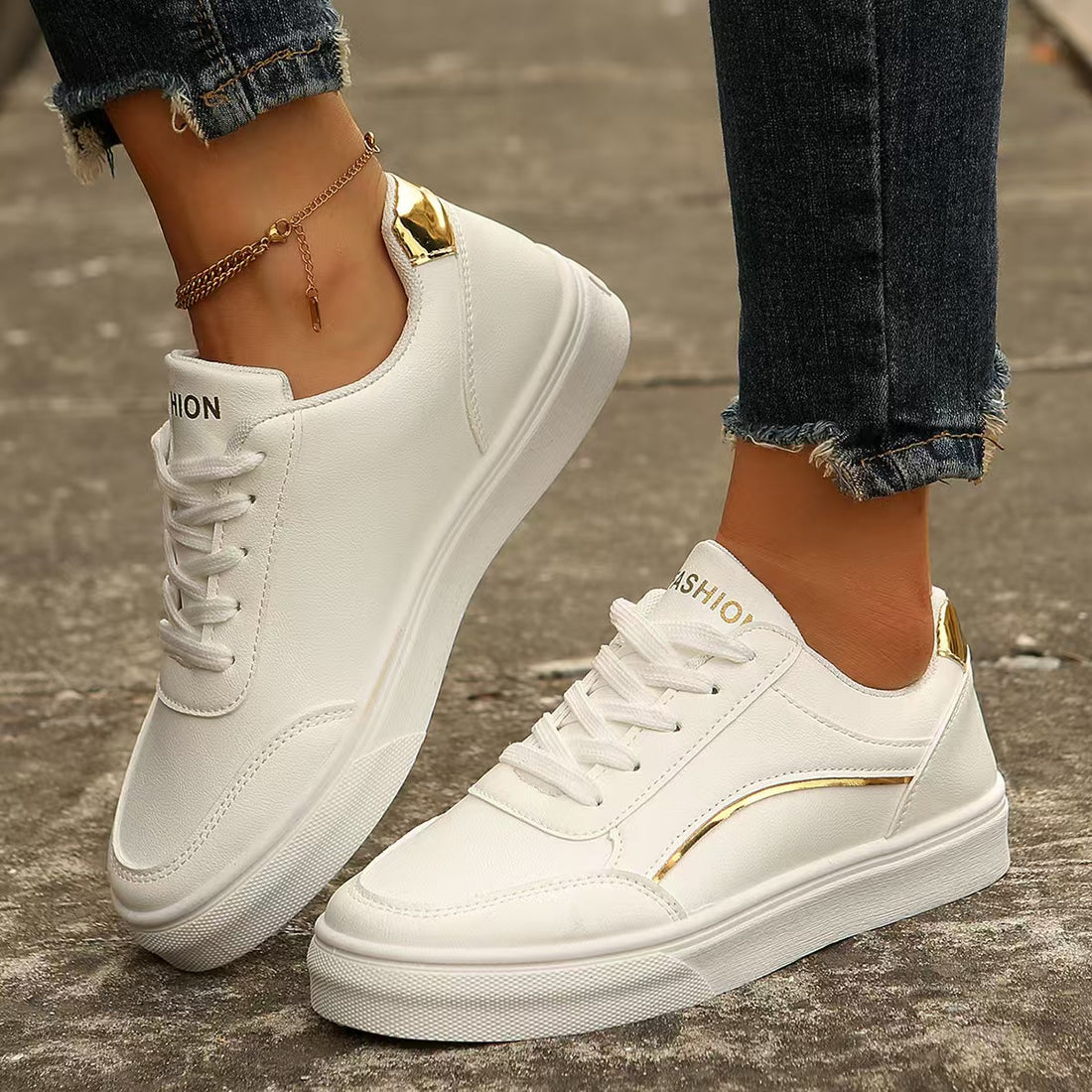 PU Leather Round Toe Flat Sneakers 