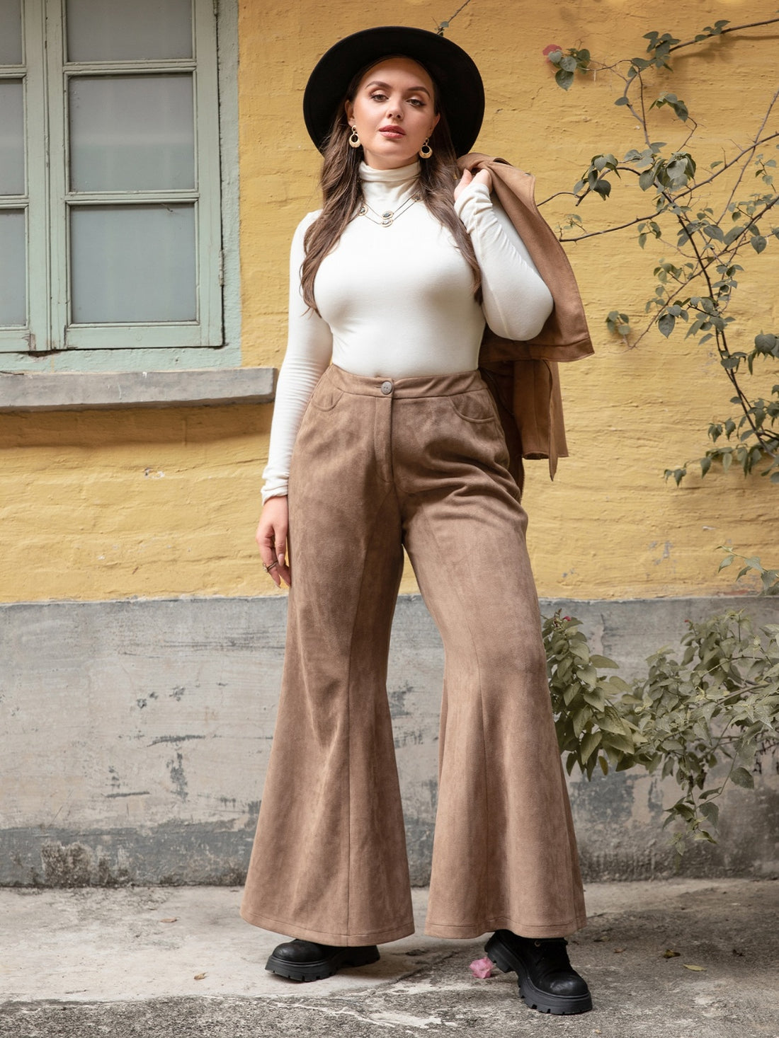 Plus Size Pocketed Flare Pants 