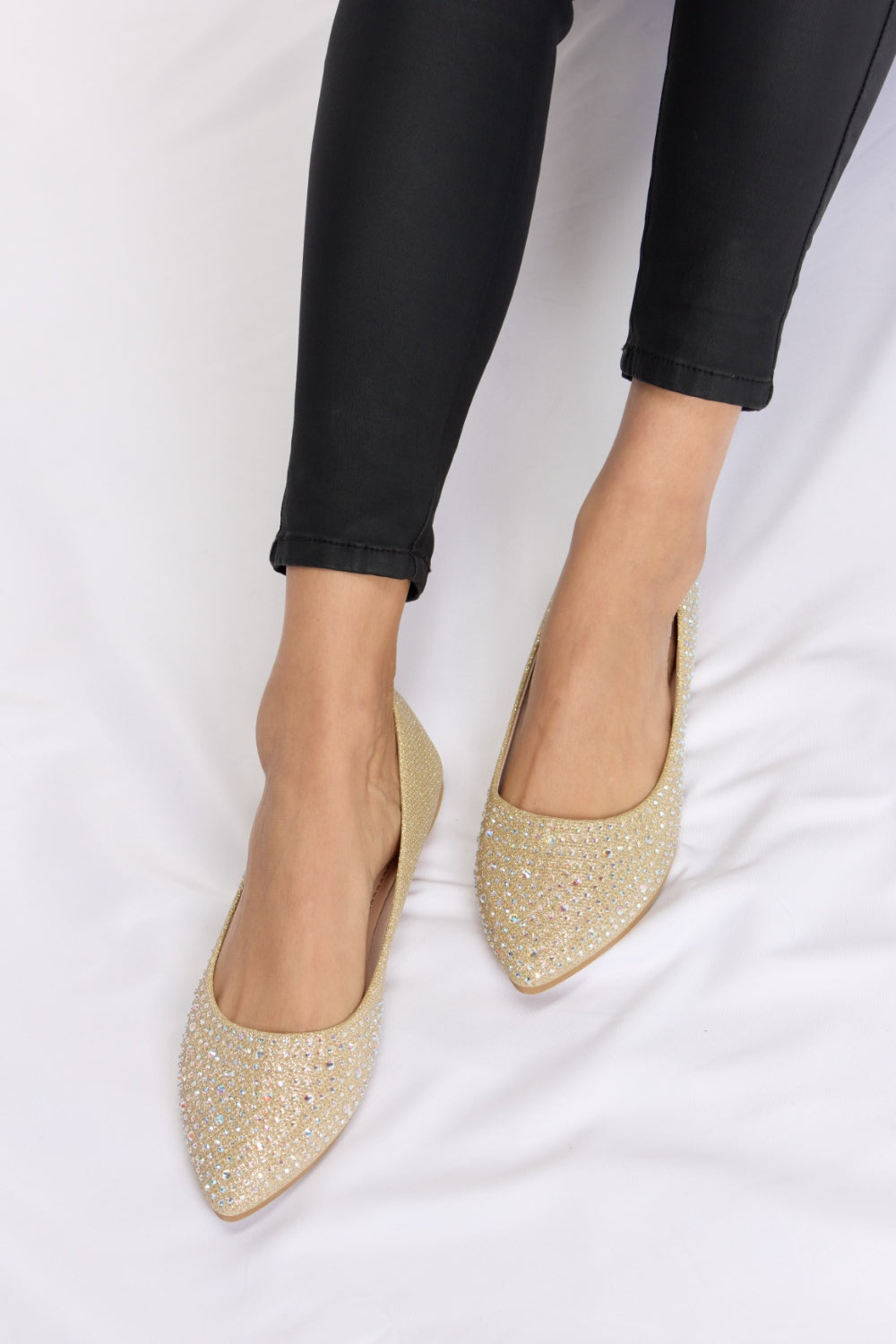 Forever Link Rhinestone Point Toe Flat Slip-Ons 