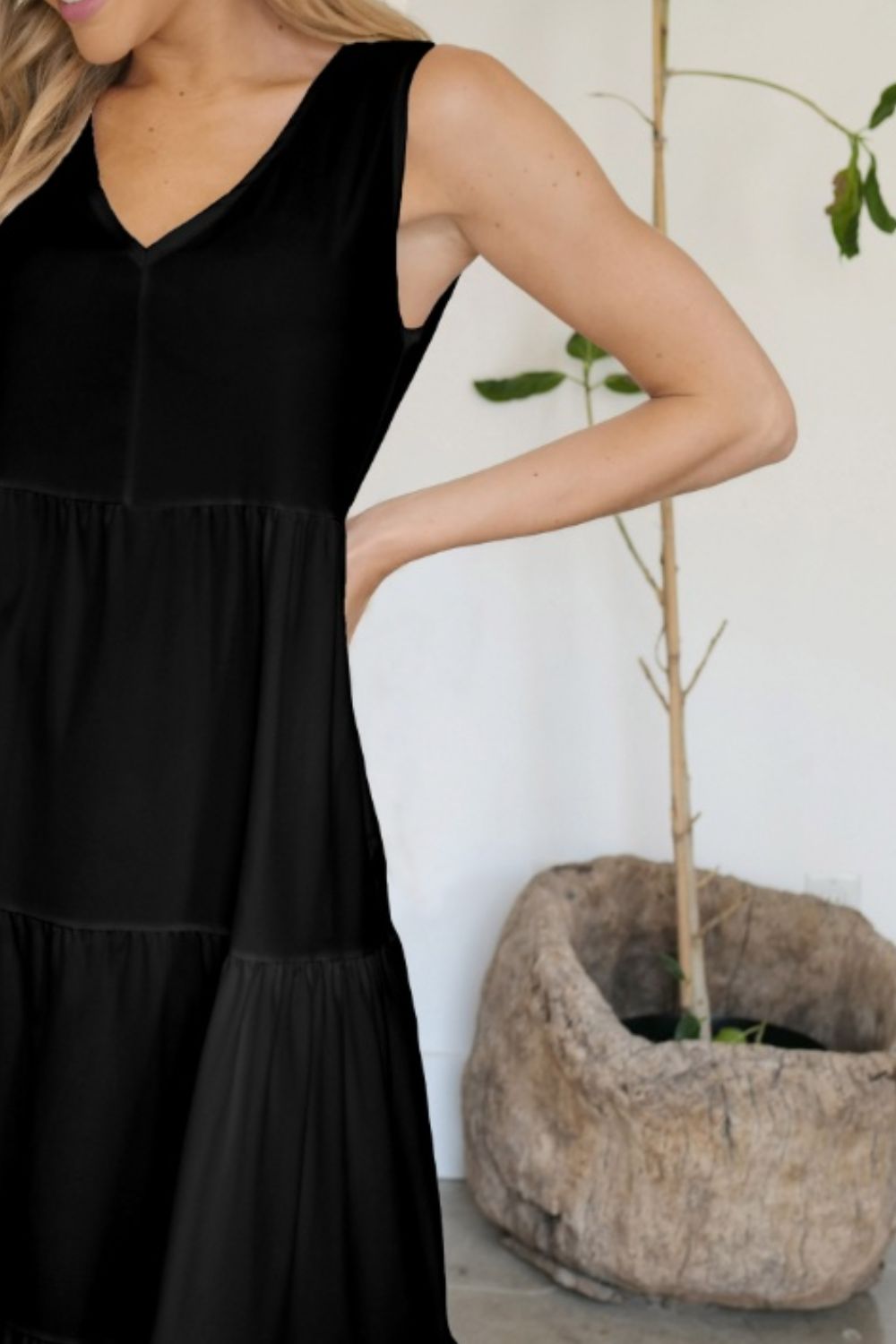 FAM-FAM Tiered V-Neck Sleeveless Dress 