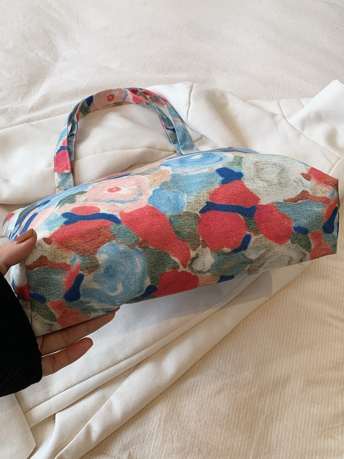 Printed Canvas Handbag with Zipper 