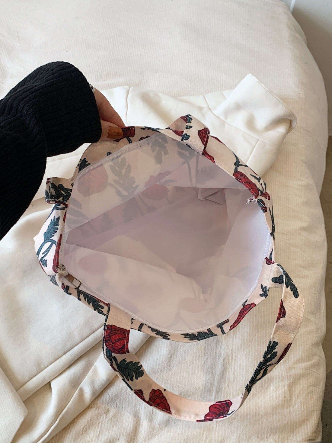 Printed Canvas Handbag with Zipper 