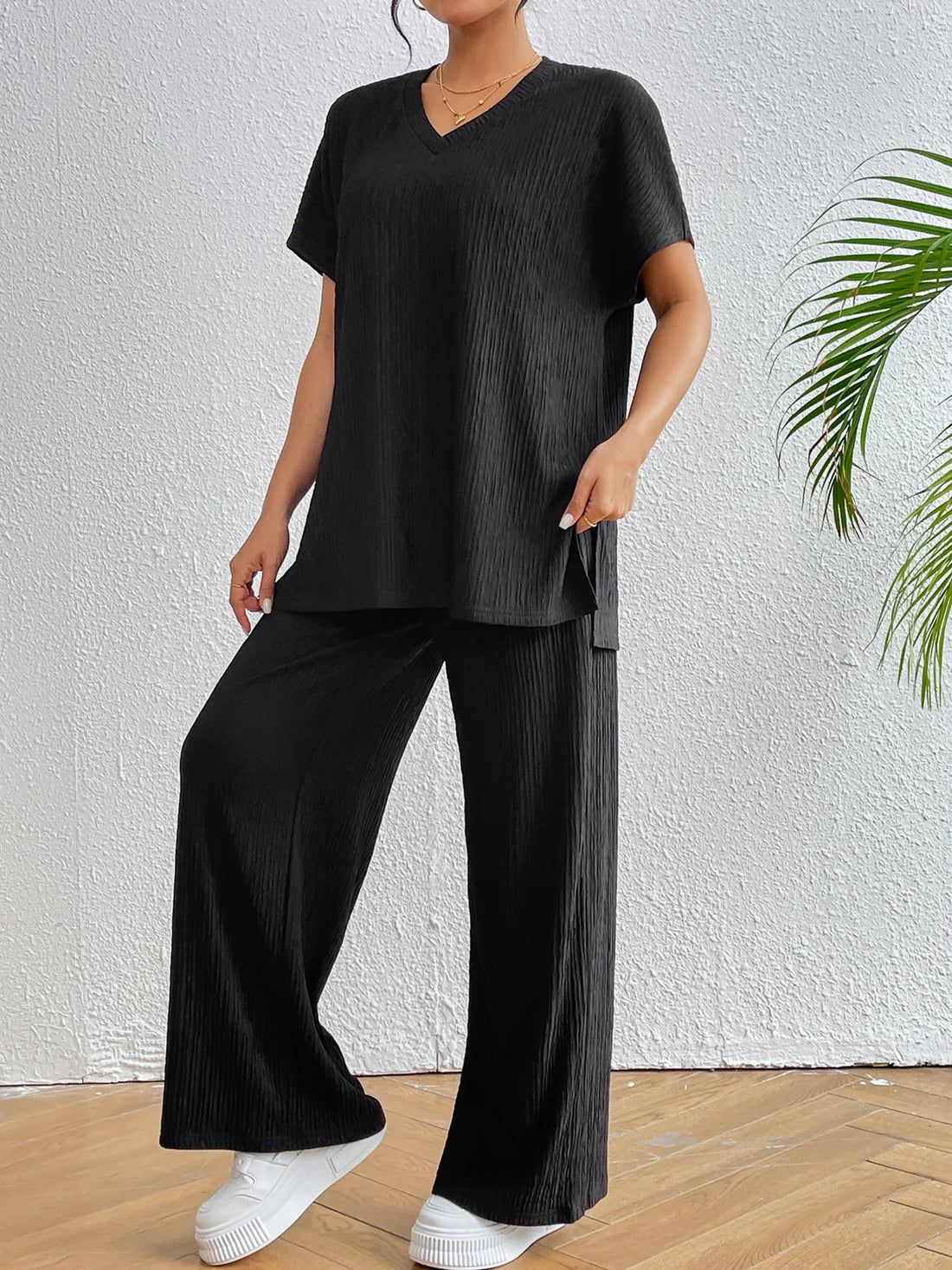 V-Neck Short Sleeve Top and Pants Set Two Piece Dresses
