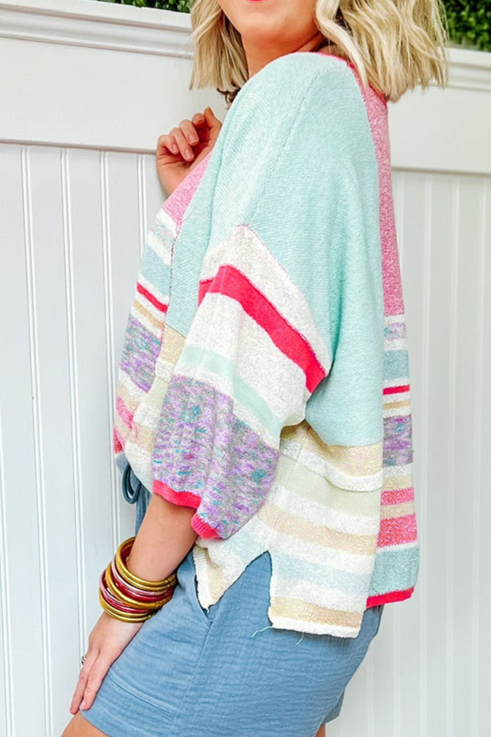 Contrast Round Neck Three-Quarter Sleeve Knit Top 