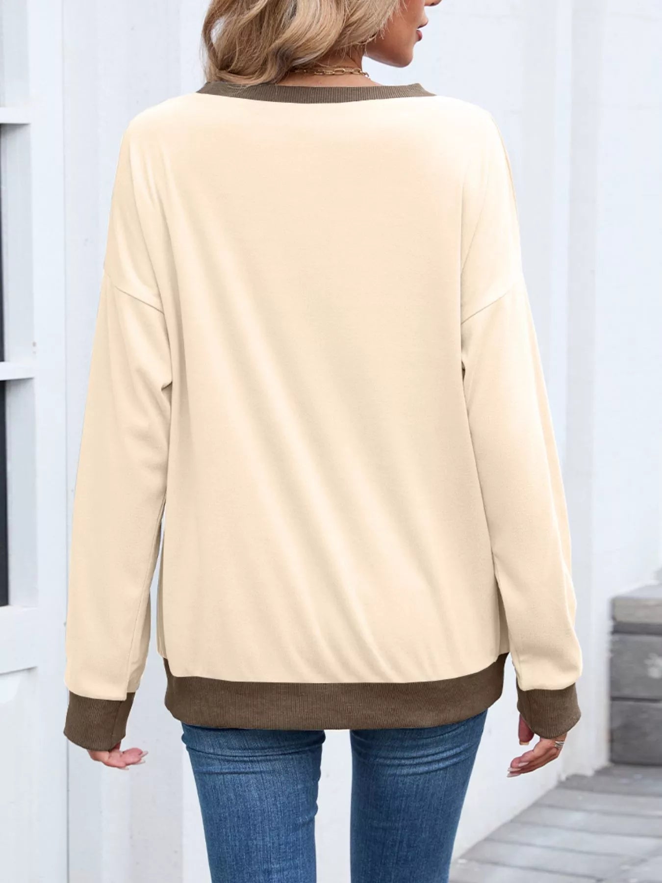 Contrast Trim Long Sleeve Sweatshirt 