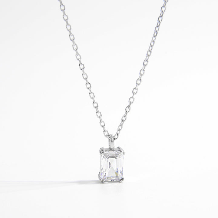 925 Sterling Silver Zircon Pendant Necklace 