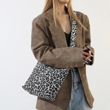Adjustable Strap Medium Shoulder Bag 