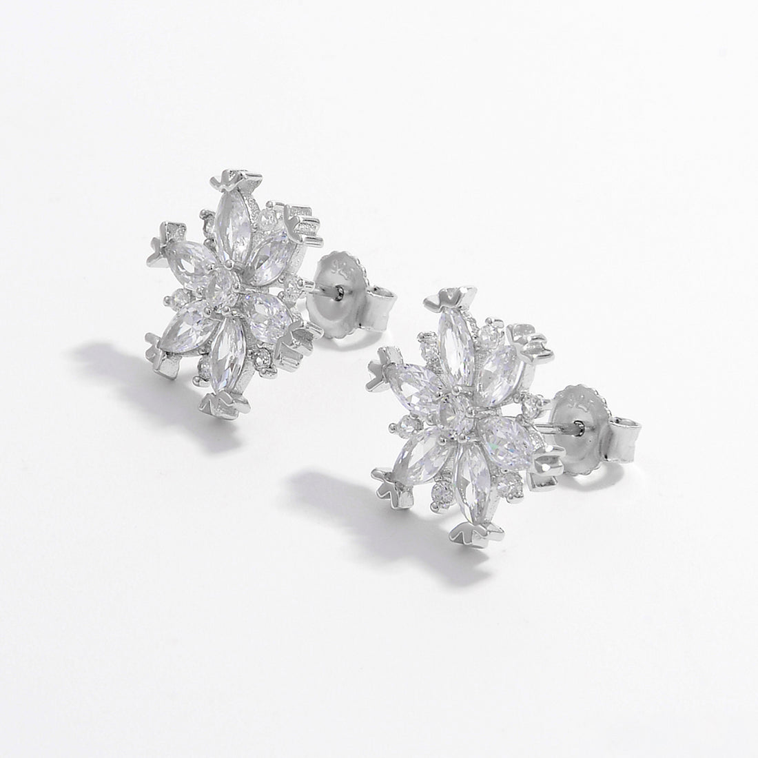 925 Sterling Silver Zircon Snowflake Earrings 