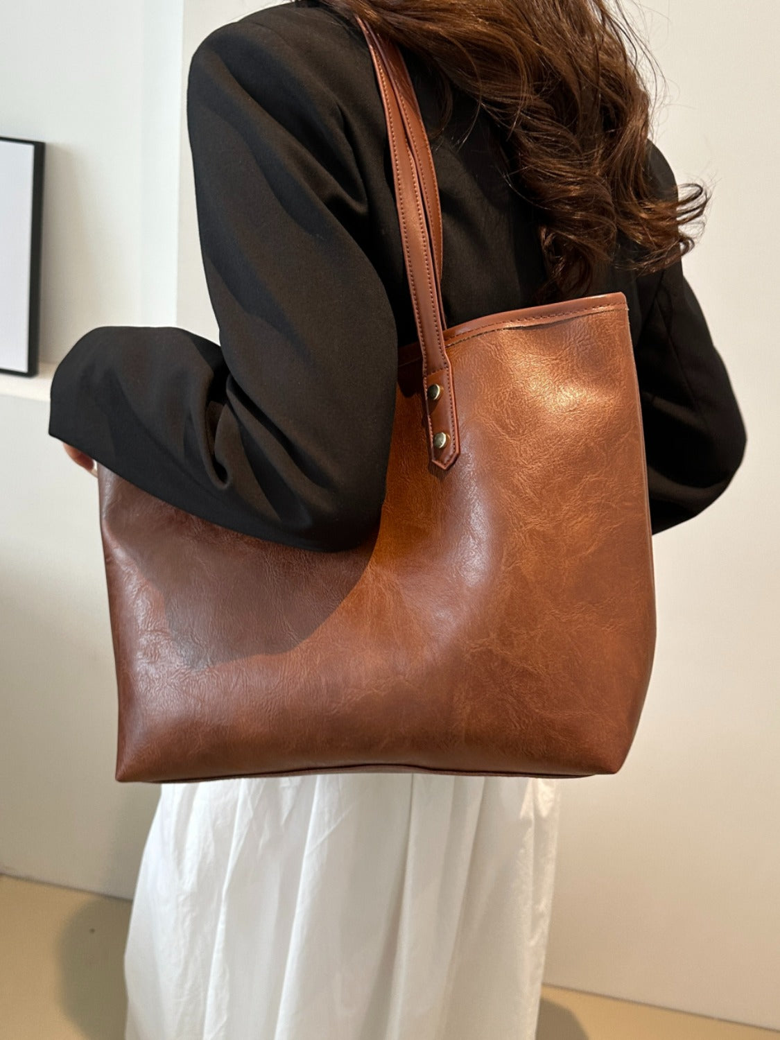 PU Leather Medium Shoulder Bag 