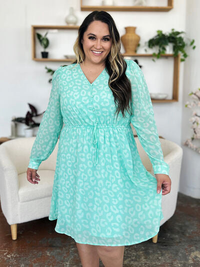 Double Take Full Size Printed Ruched V-Neck Long Sleeve Dress 