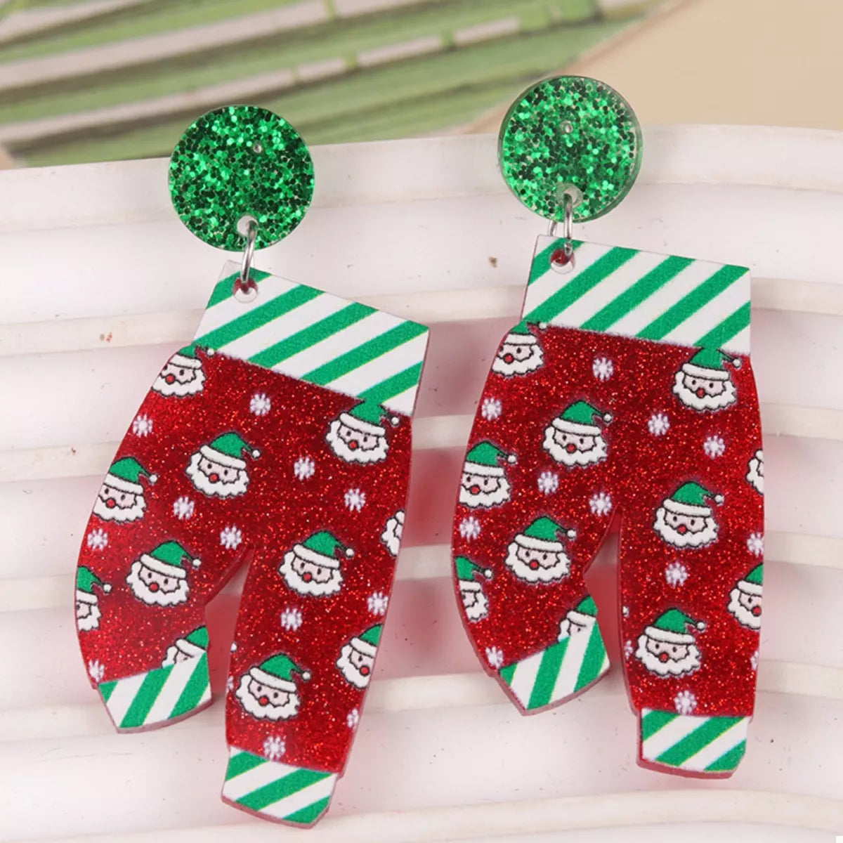 Christmas Holiday Santa Dangle Earrings 