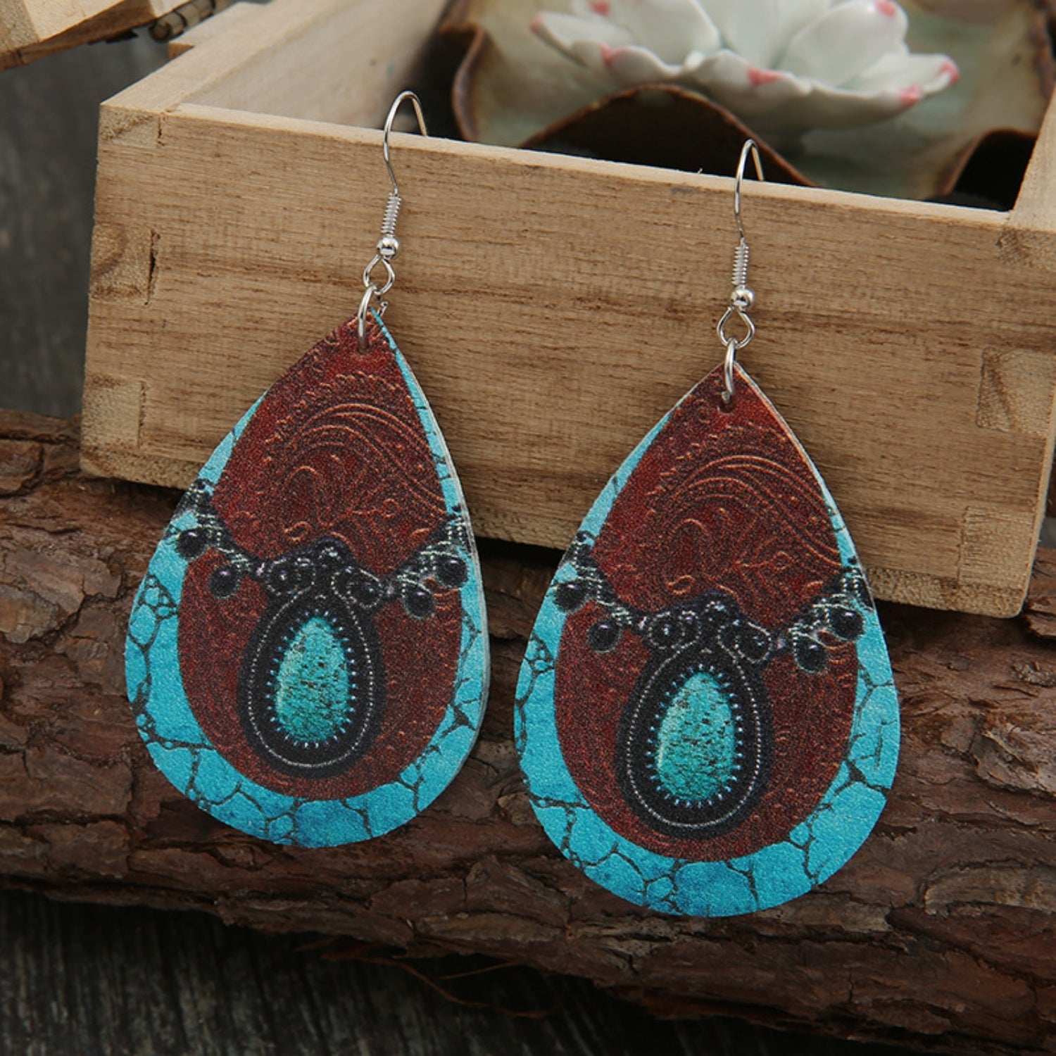 PU Leather Iron Hook Teardrop Earrings 