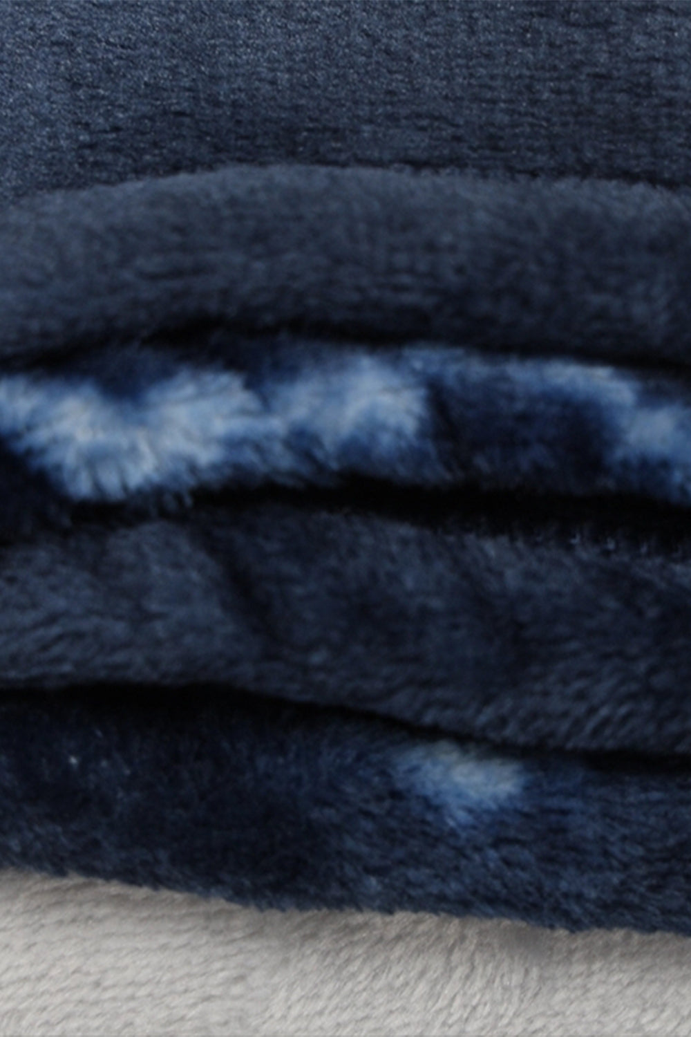 Cuddley Fleece Decorative Throw Blanket 