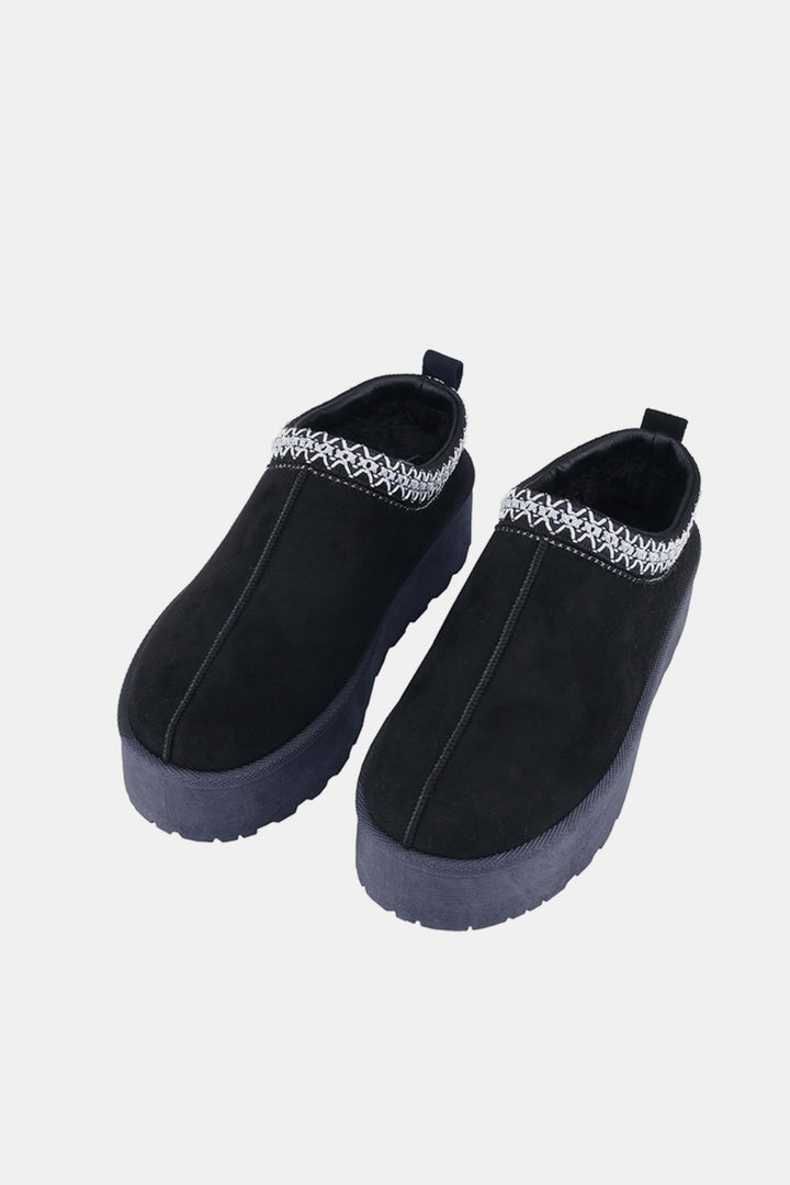 Weeboo Platform Embroidered Trim Slip-On Boots 