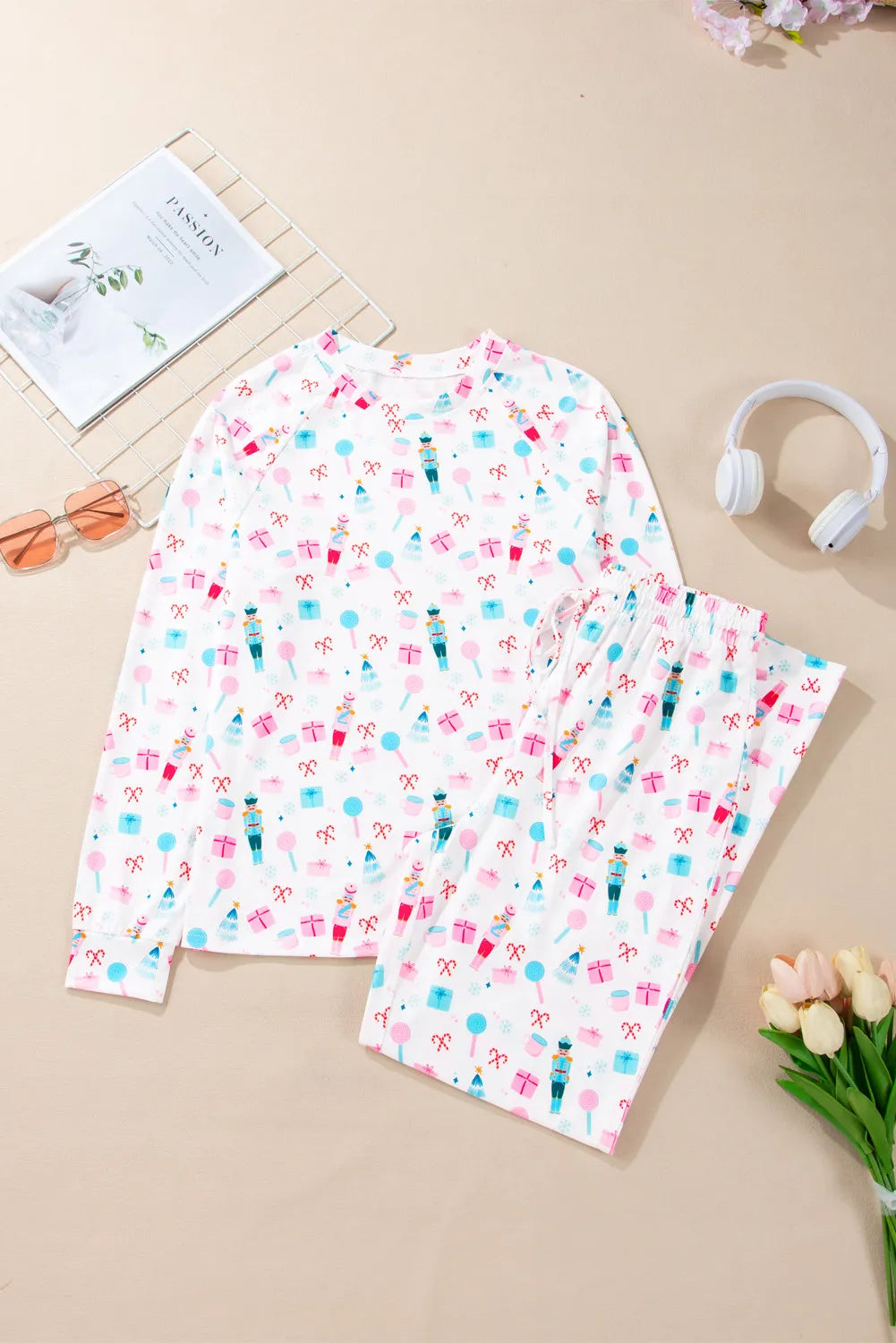 Printed Round Neck Long Sleeve Top and Pants Lounge Set Lingerie & Nightwear