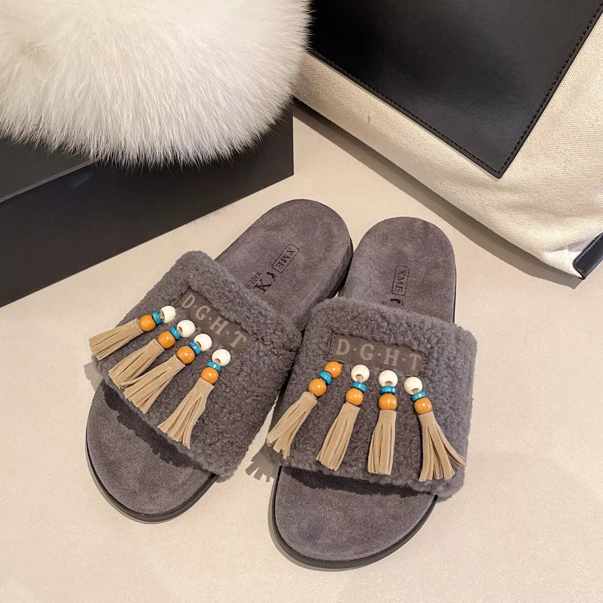 Tassel Open Toe Slippers 