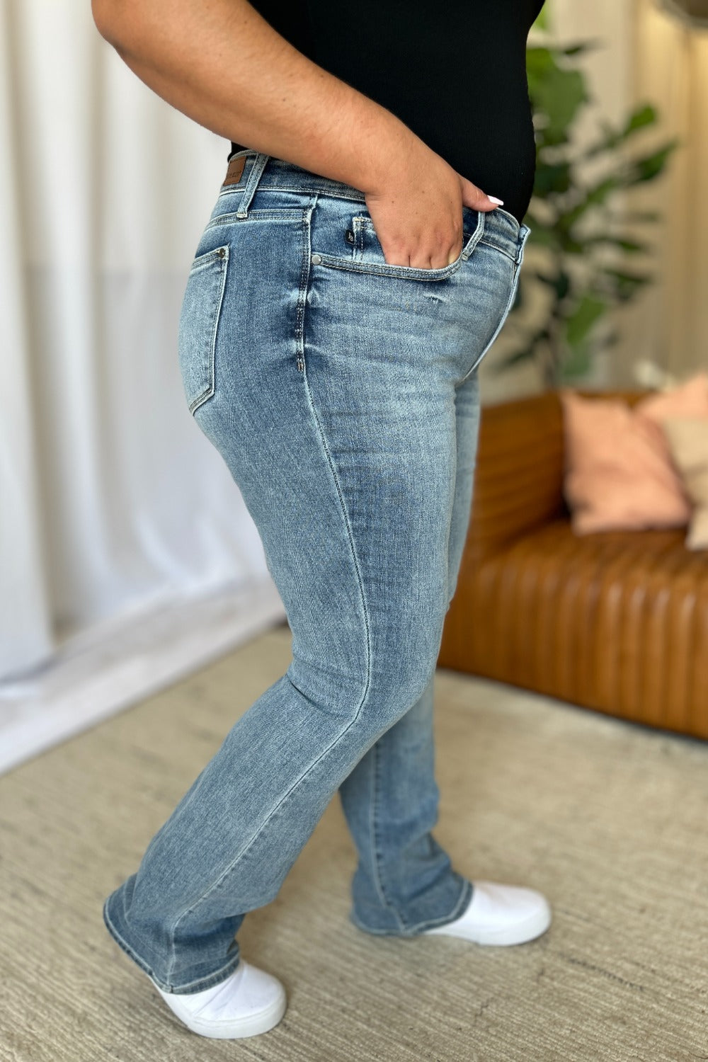 Judy Blue Full Size Medium Rise Bootcut Jeans 