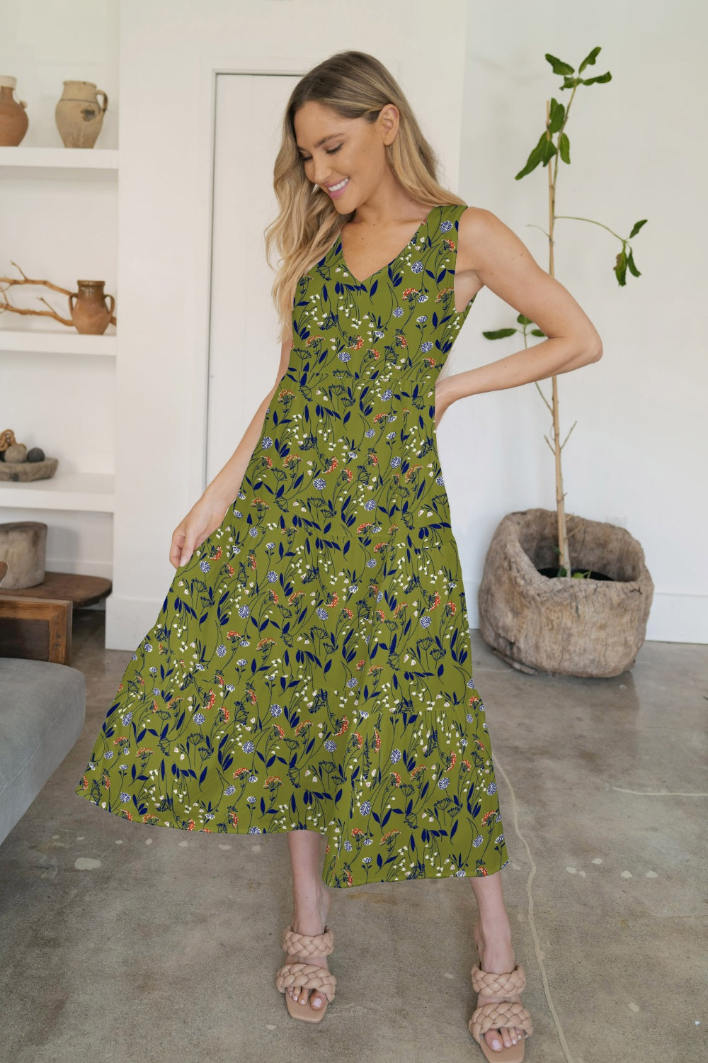FAM-FAM Tiered Printed V-Neck Sleeveless Dress 