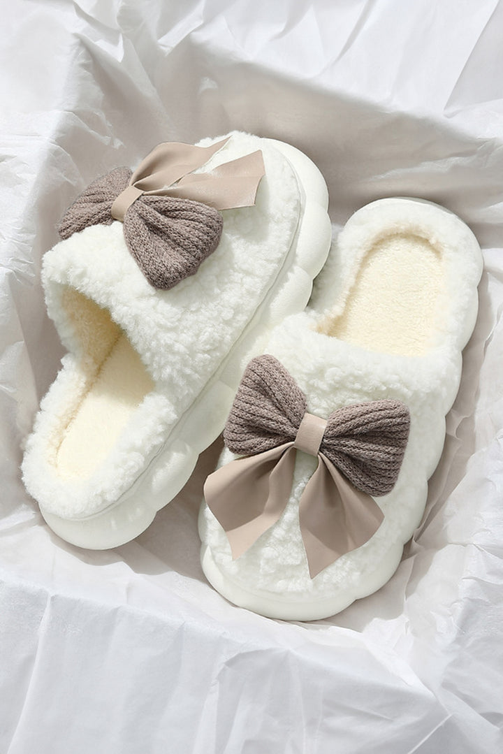 White Contrast Bowknot Applique Plush Winter Slippers (Bow Colors May Differ by Batch) Shoes & Bags/Slippers