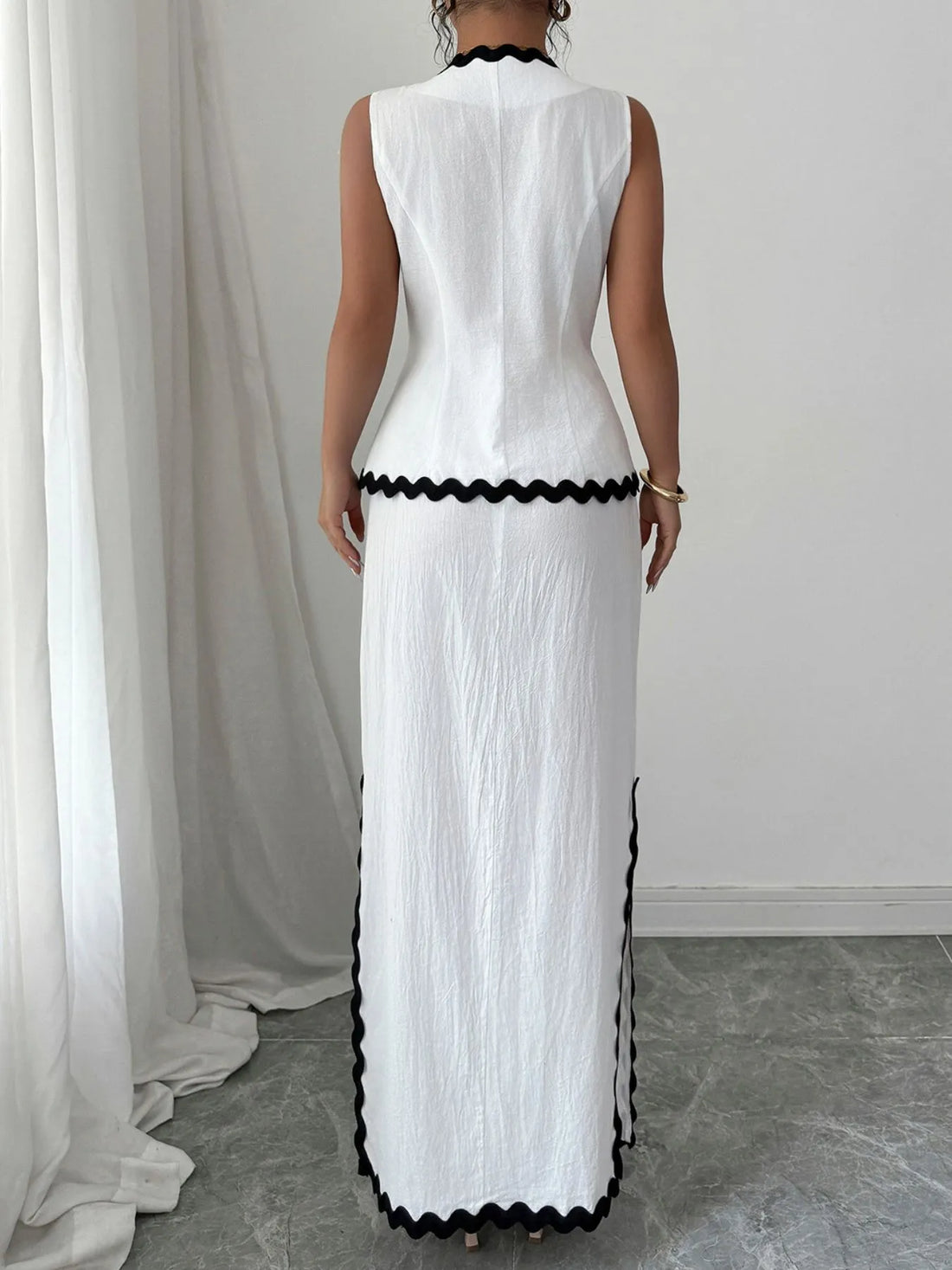 Contrast Scalloped Trim Sleeveless Top and Skirt Set Two Piece Dresses