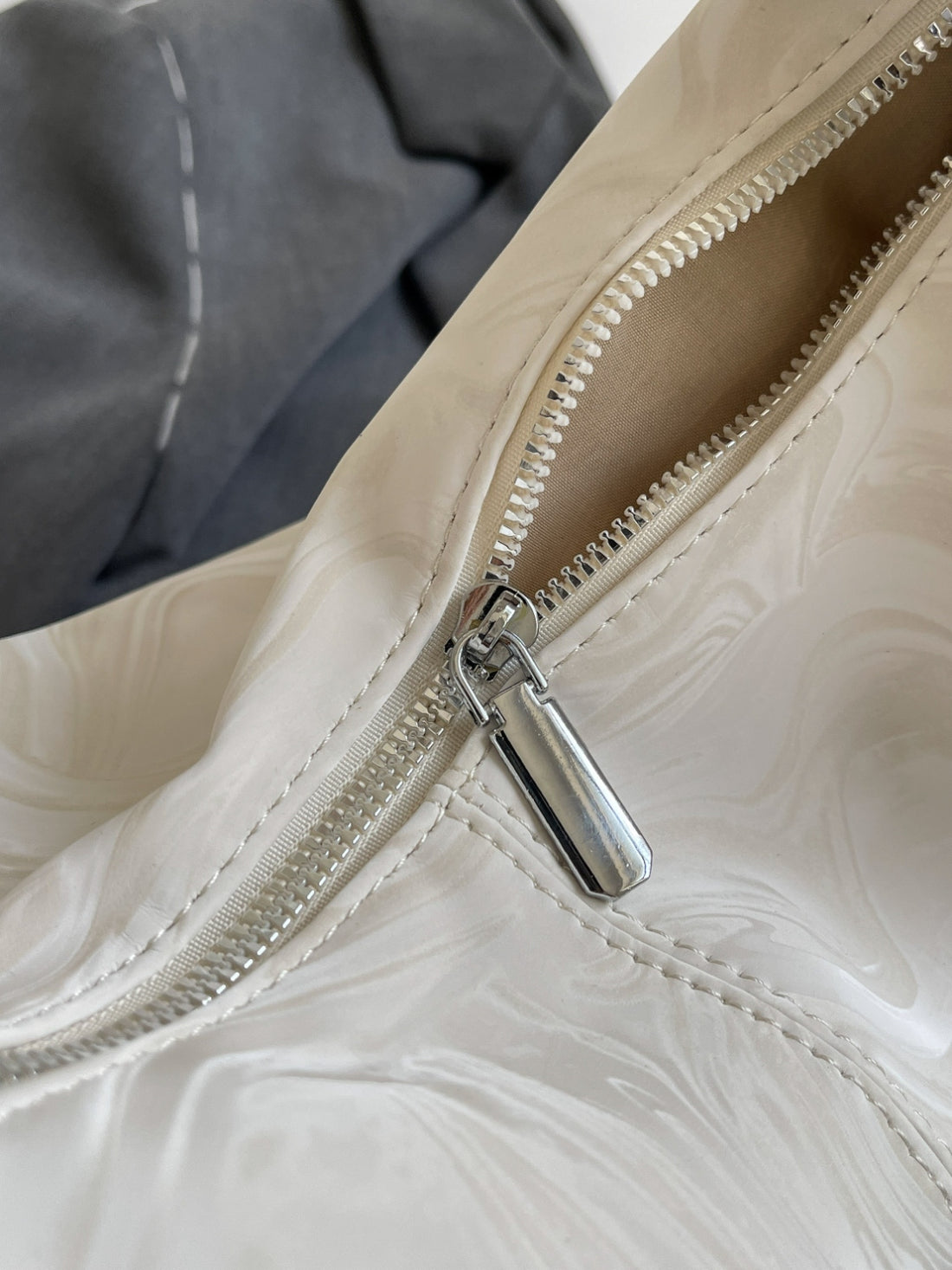 PU Leather Adjustable Strap Shoulder Bag 