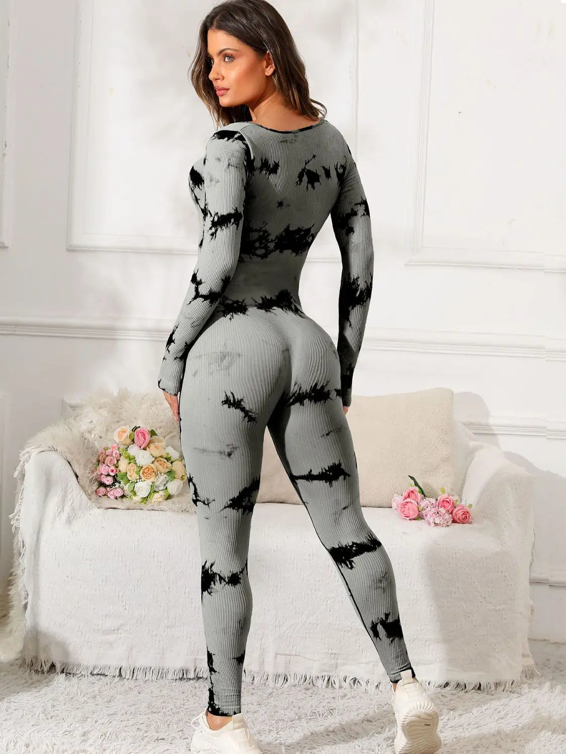 Scoop Neck Long Sleeve Active Jumpsuit 