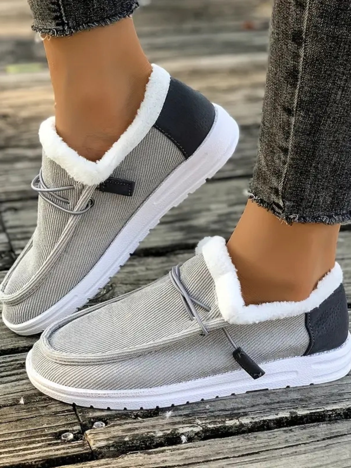 Fluff Round Toe Flat Slip-Ons 