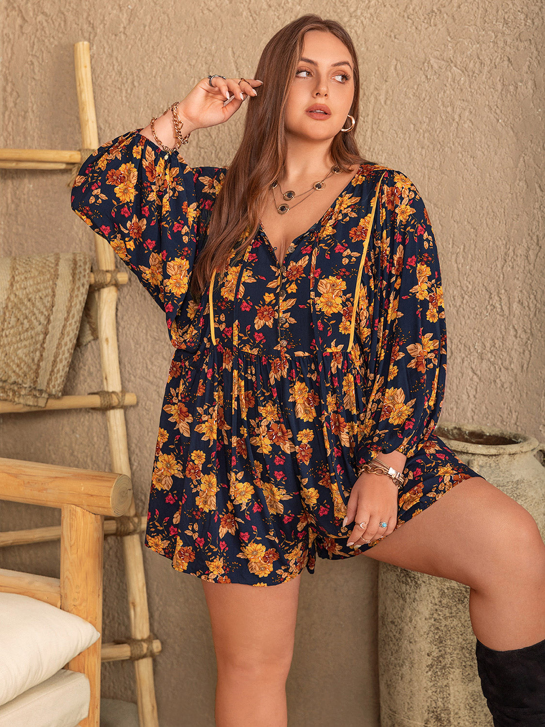 Plus Size Floral Tie Neck Balloon Sleeve Romper 