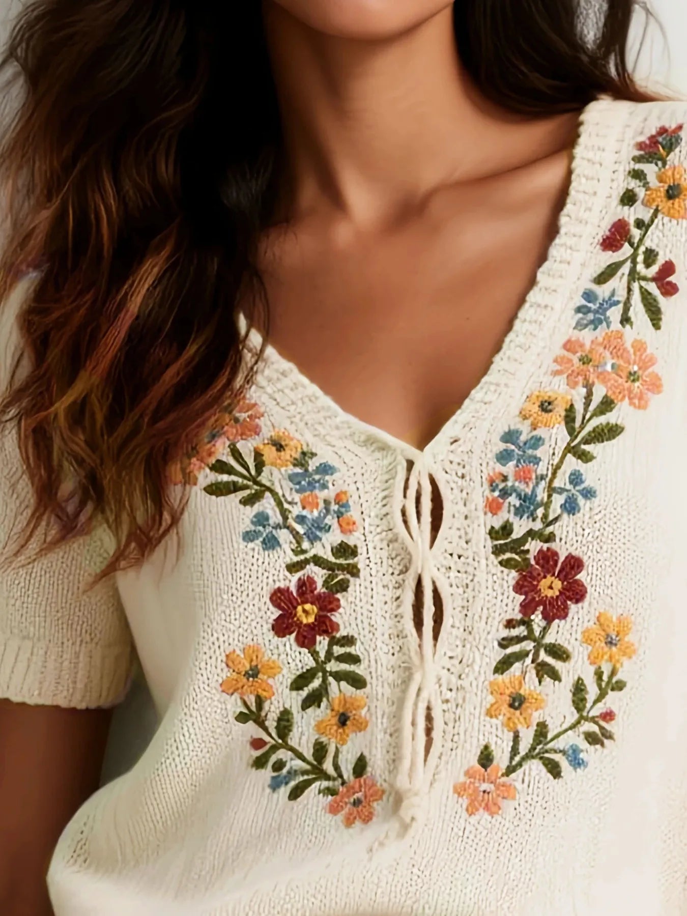 Embroidered Floral V-Neck Sweater 