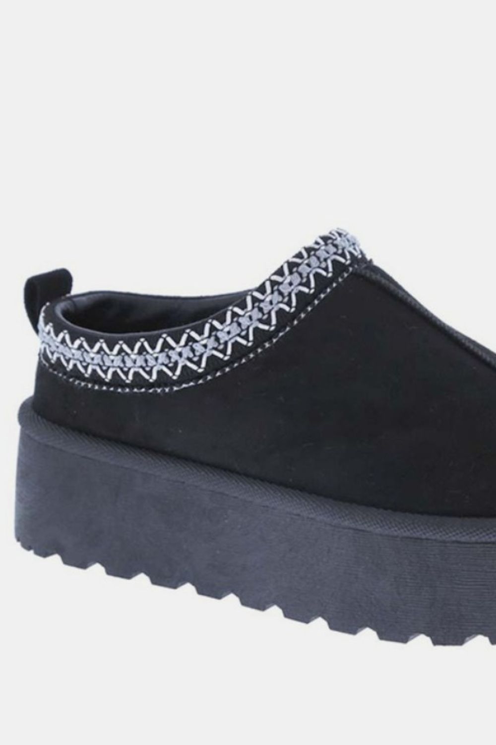 Weeboo Platform Embroidered Trim Slip-On Boots 