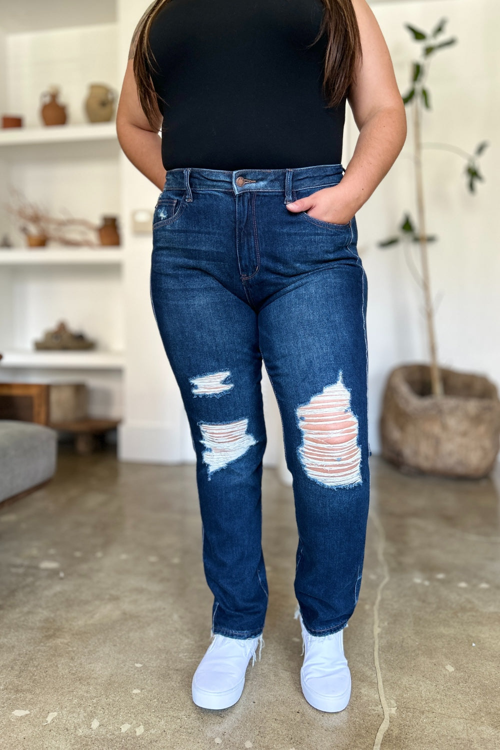 Judy Blue Full Size High Waist Rigid Magic Heavy Destroy Straight Jeans 