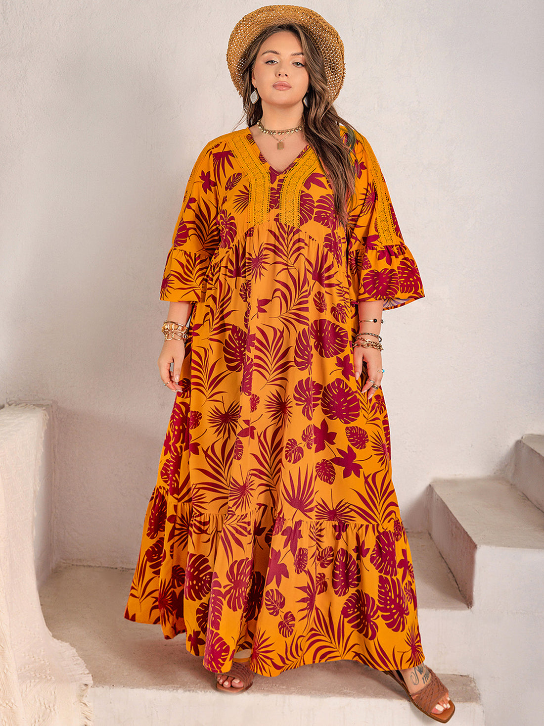 Plus Size Lace Detail Printed V-Neck Maxi Dress 