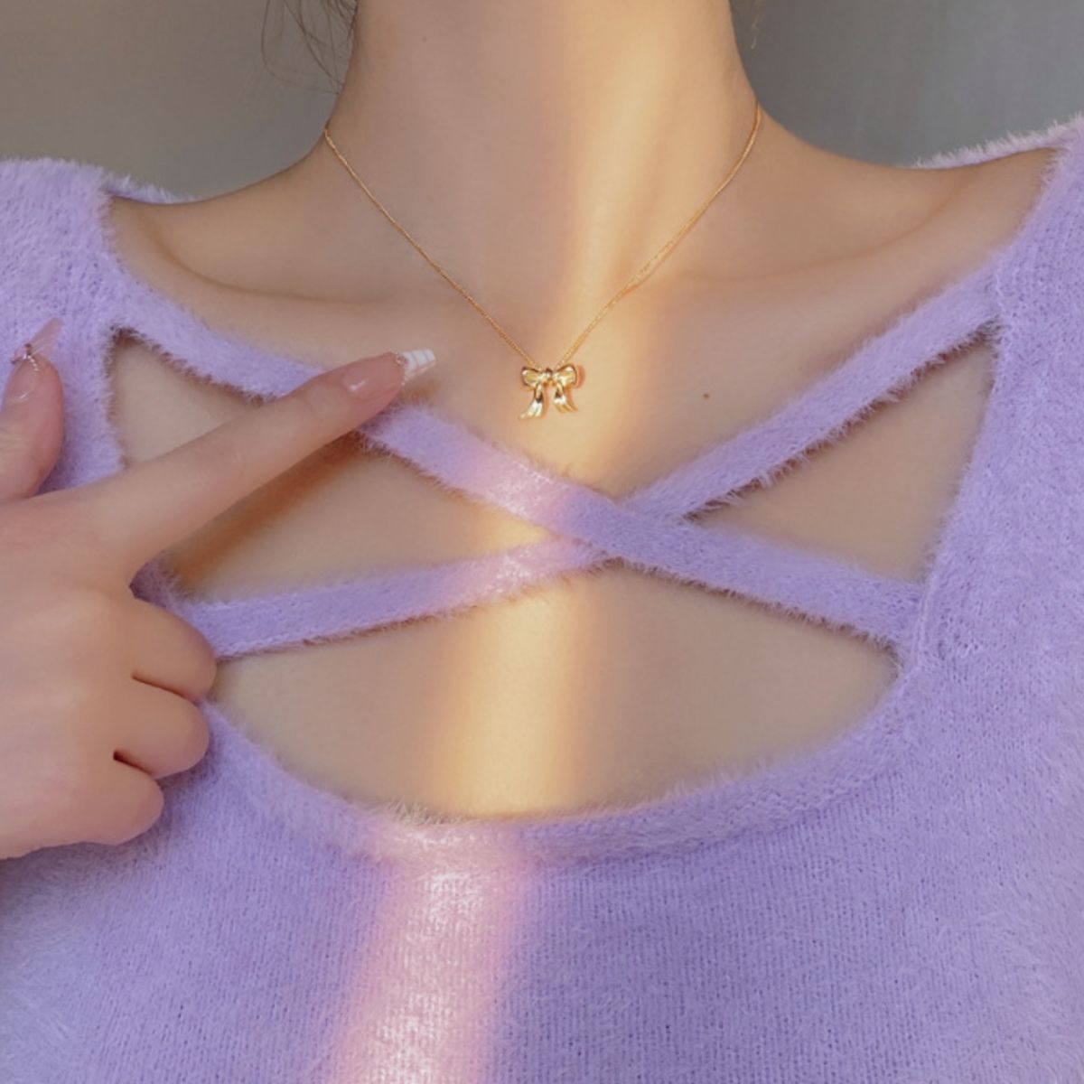 Copper Bow Shape Pendant Necklace 