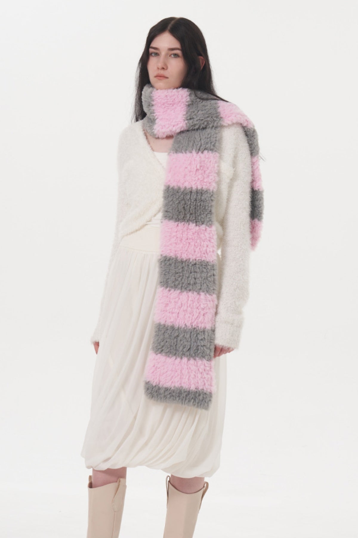Fuzzy Contrast Striped Scarf 