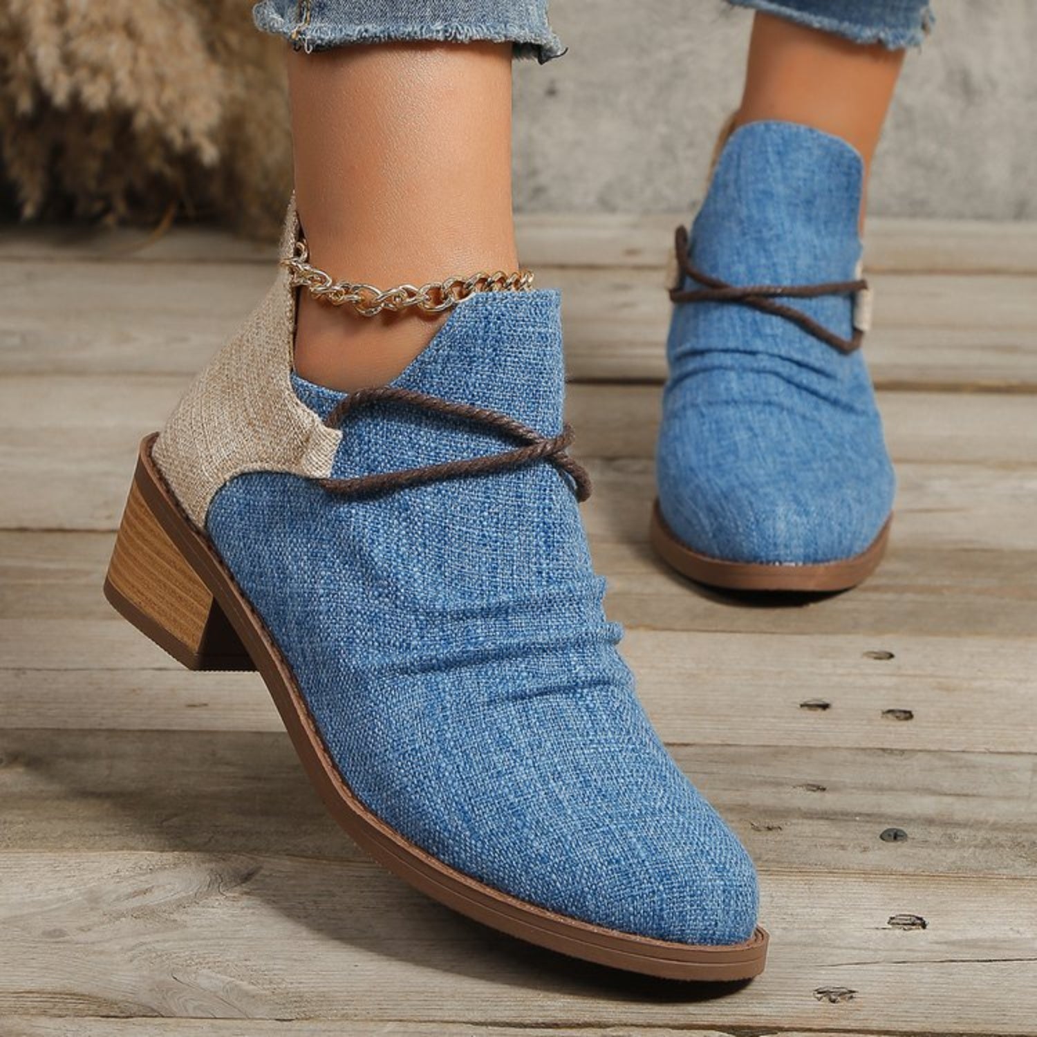 Contrast Canvas Low Heel Boots 