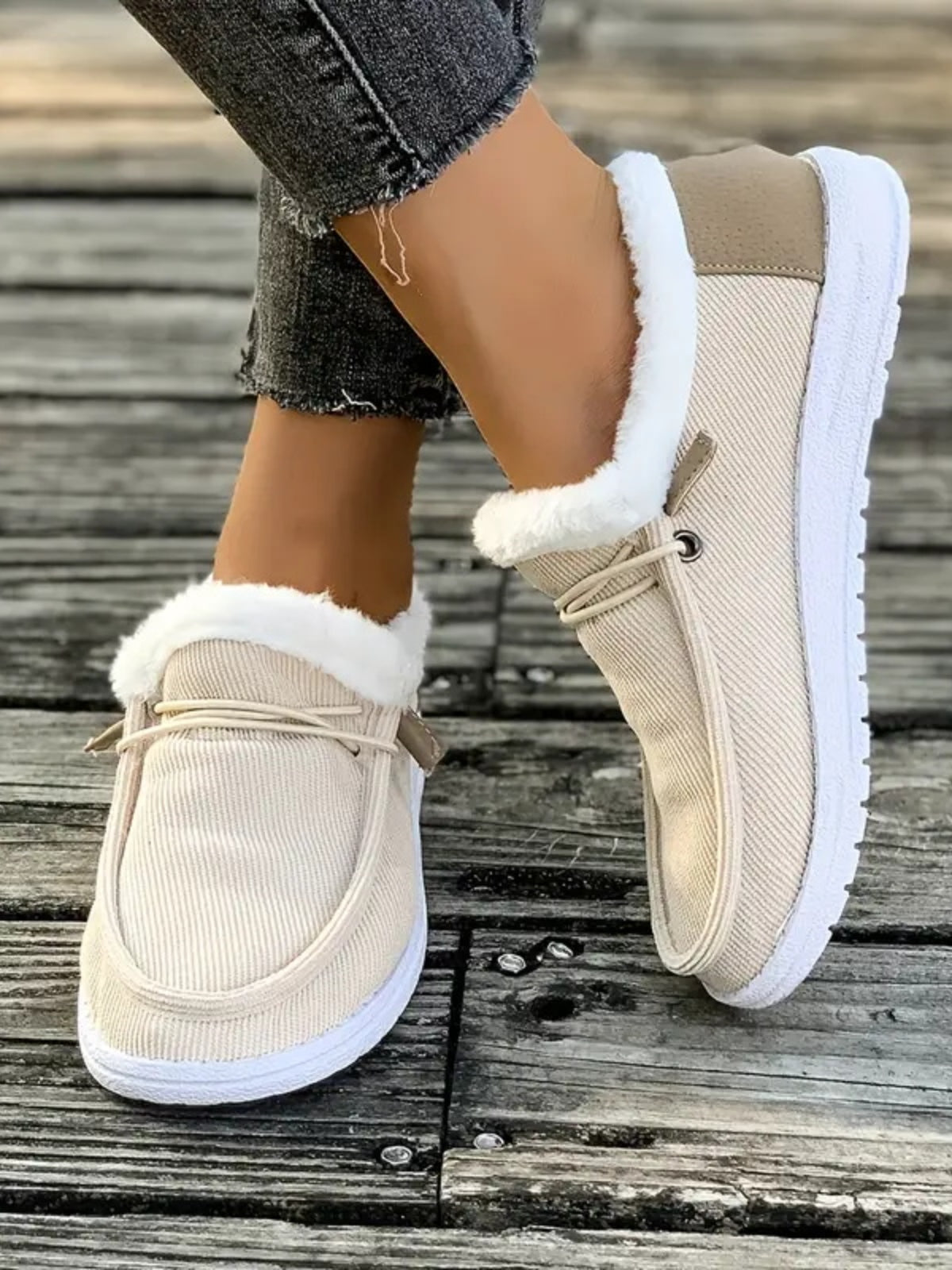 Fluff Round Toe Flat Slip-Ons 