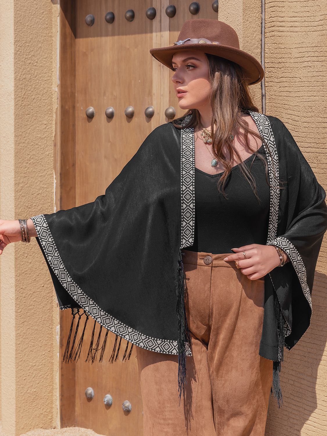 Plus Size Geometric Open Front Fringe Hem Cardigan 