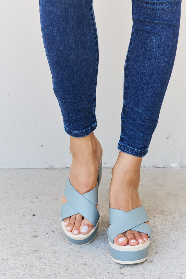 Weeboo Cherish The Moments Contrast Platform Sandals in Misty Blue 