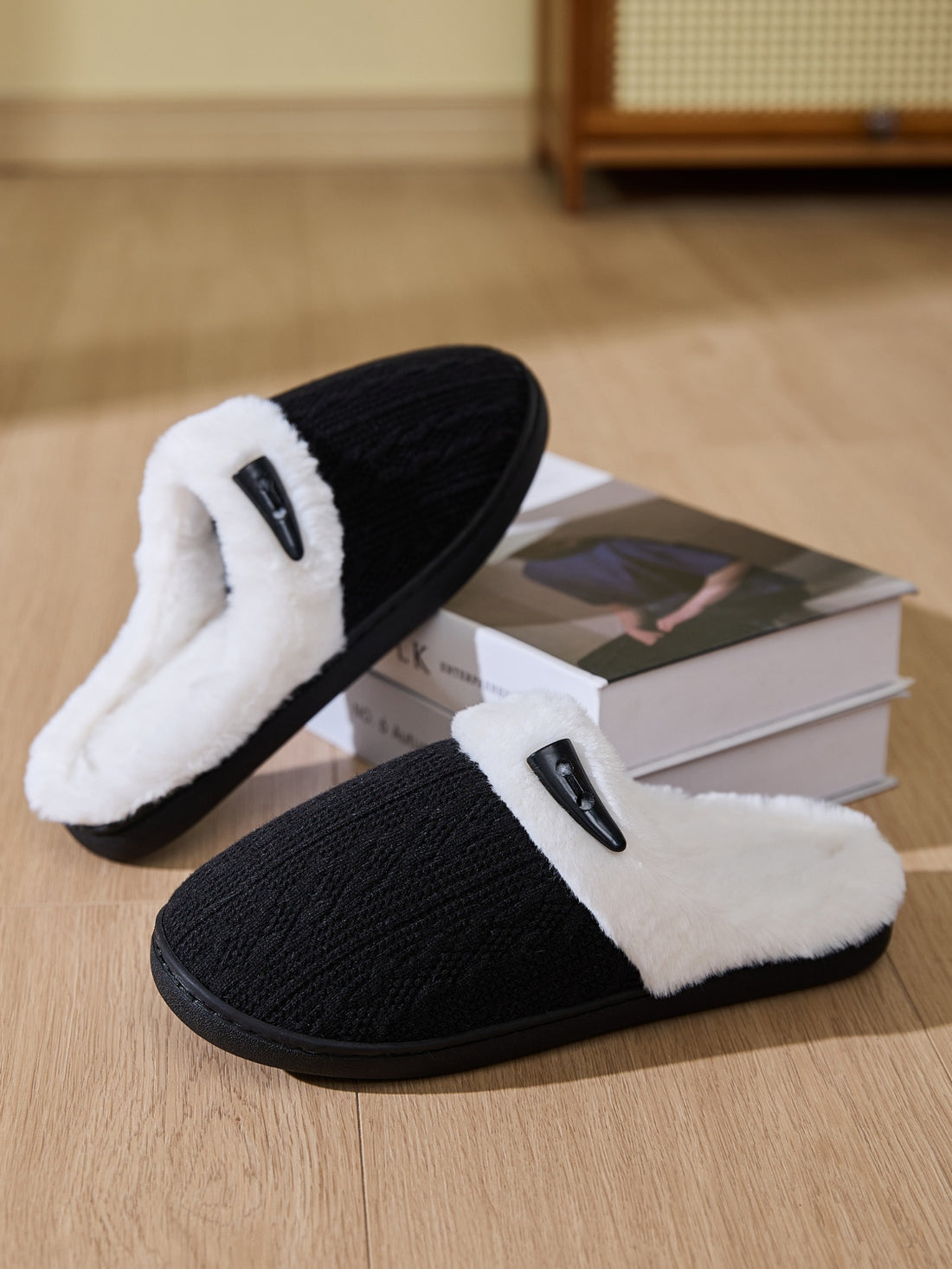 Horn Buckle Furry Texture Flat Slippers 