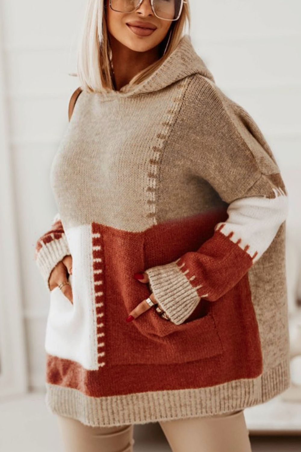 Color Block Kangaroo Pocket Hooded Sweater 