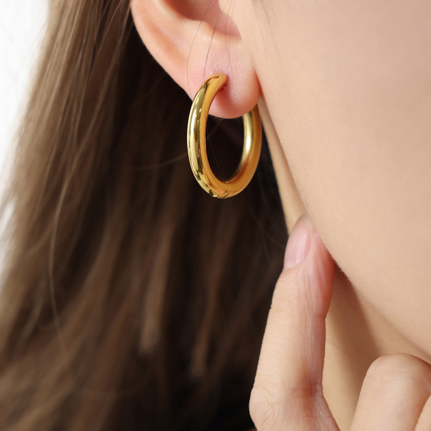 18K Gold-Plated Huggie Earrings 